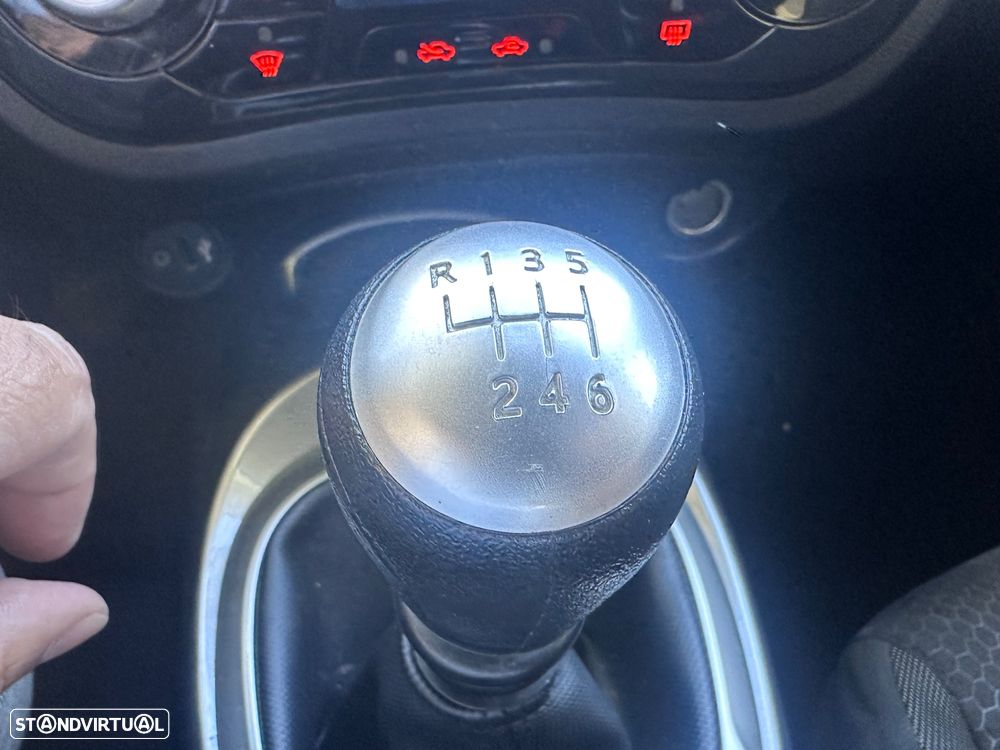 Nissan Juke 1.5 dCi Tekna Premium - 16