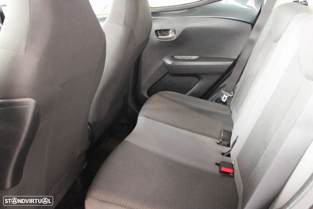 Toyota Aygo 1.0 X-Play+X-Touch - 13