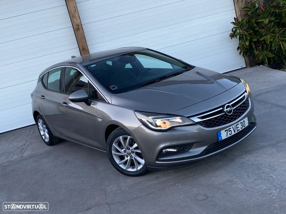 Opel Astra 1.6 CDTI Dynamic Sport - 2