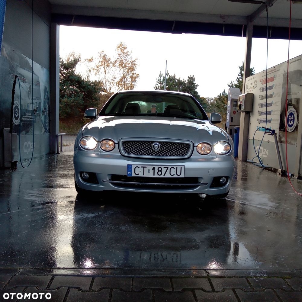 Jaguar X-Type - 2