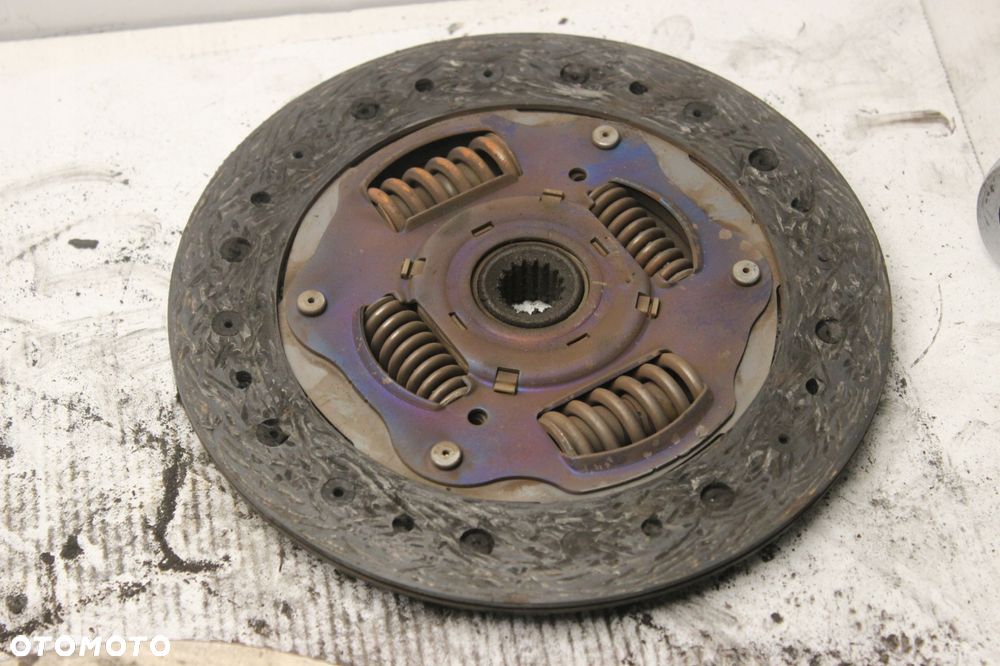 MITSUBISHI LANCER VIII 1.5 B 07R- SPRZĘGŁO TARCZA DOCISK KOMPLET - 7