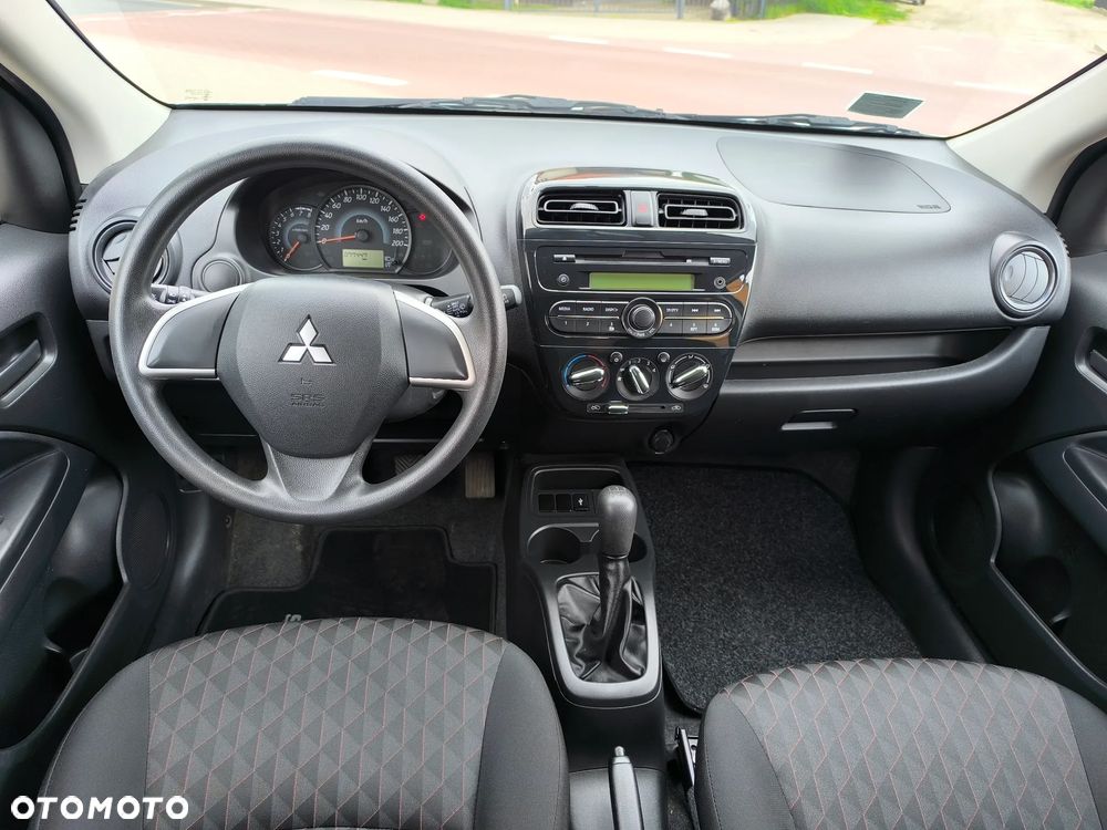 Mitsubishi Space Star 1.0 Clear Tec Intro Edition+ - 12