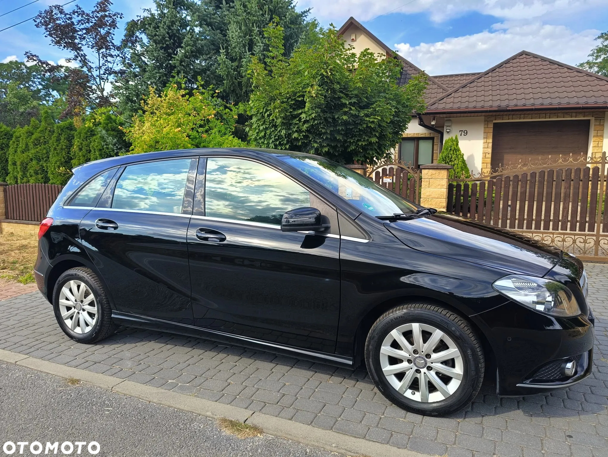 Mercedes-Benz Klasa B 180 (BlueEFFICIENCY) - 20