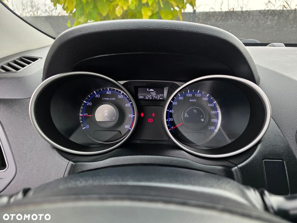 Hyundai ix35 - 21