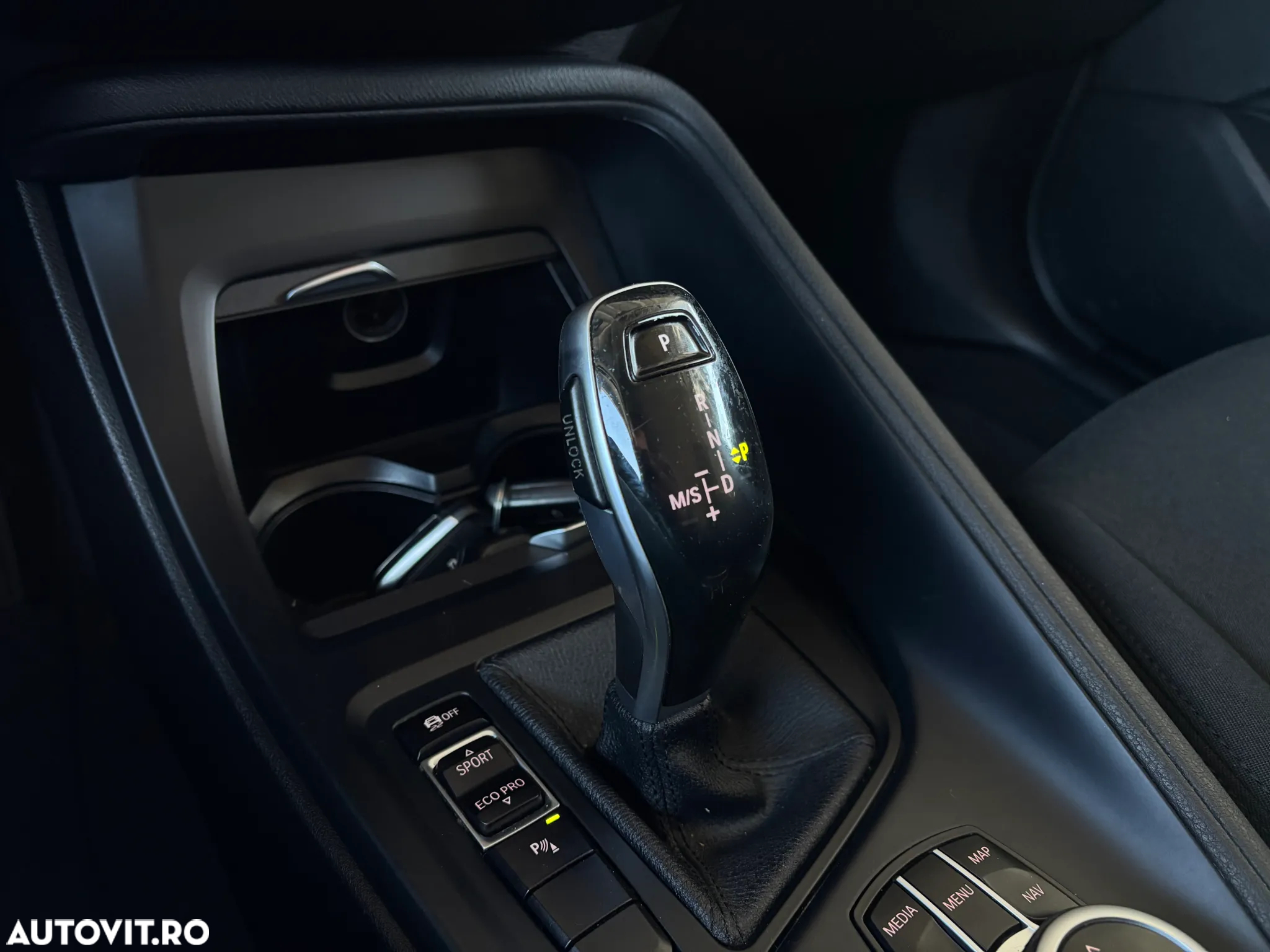 BMW X1 sDrive18d Aut. Advantage - 34