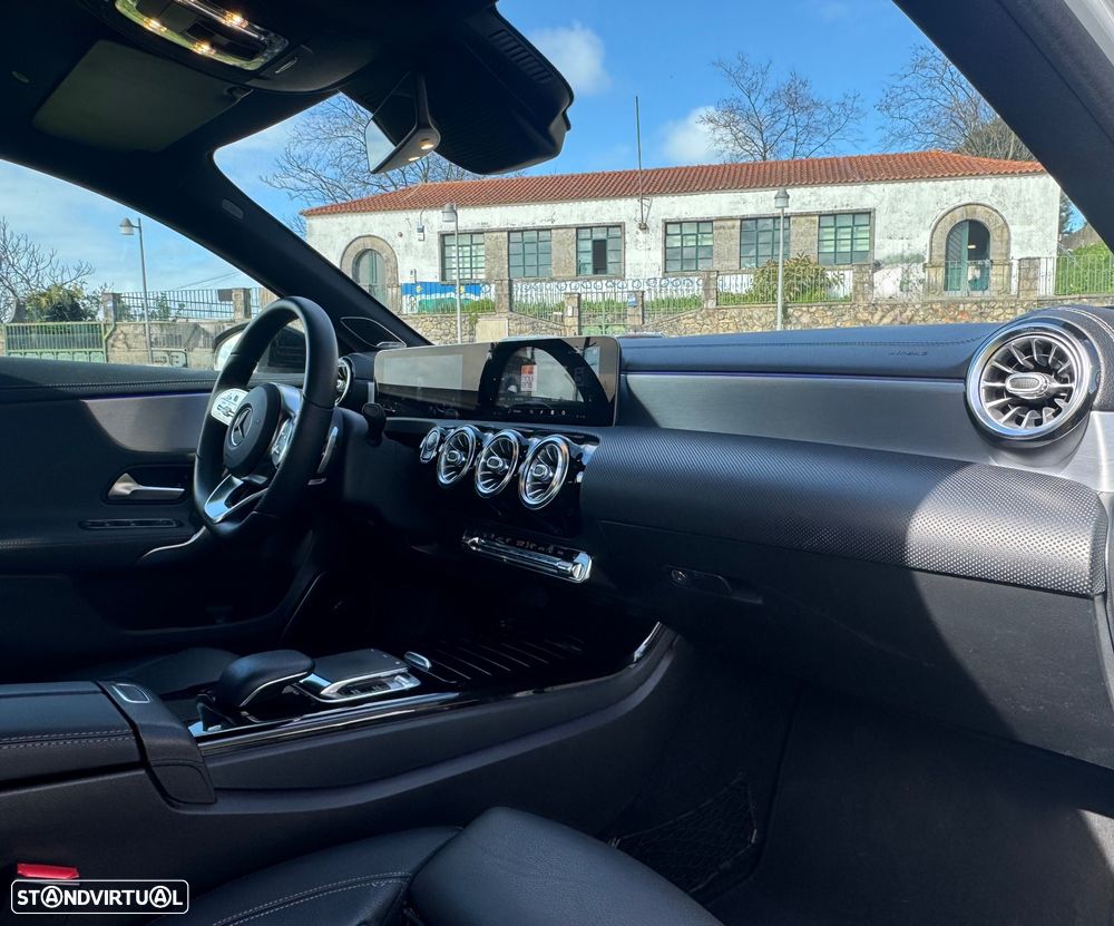 Mercedes-Benz A 200 7G-DCT AMG Line - 27