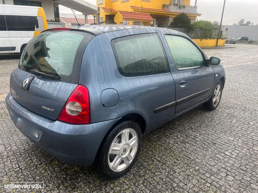 Renault CLIO STORIA - 14