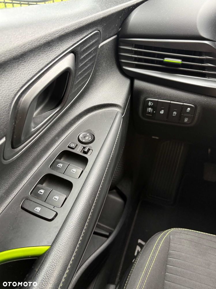 Hyundai i20 - 8
