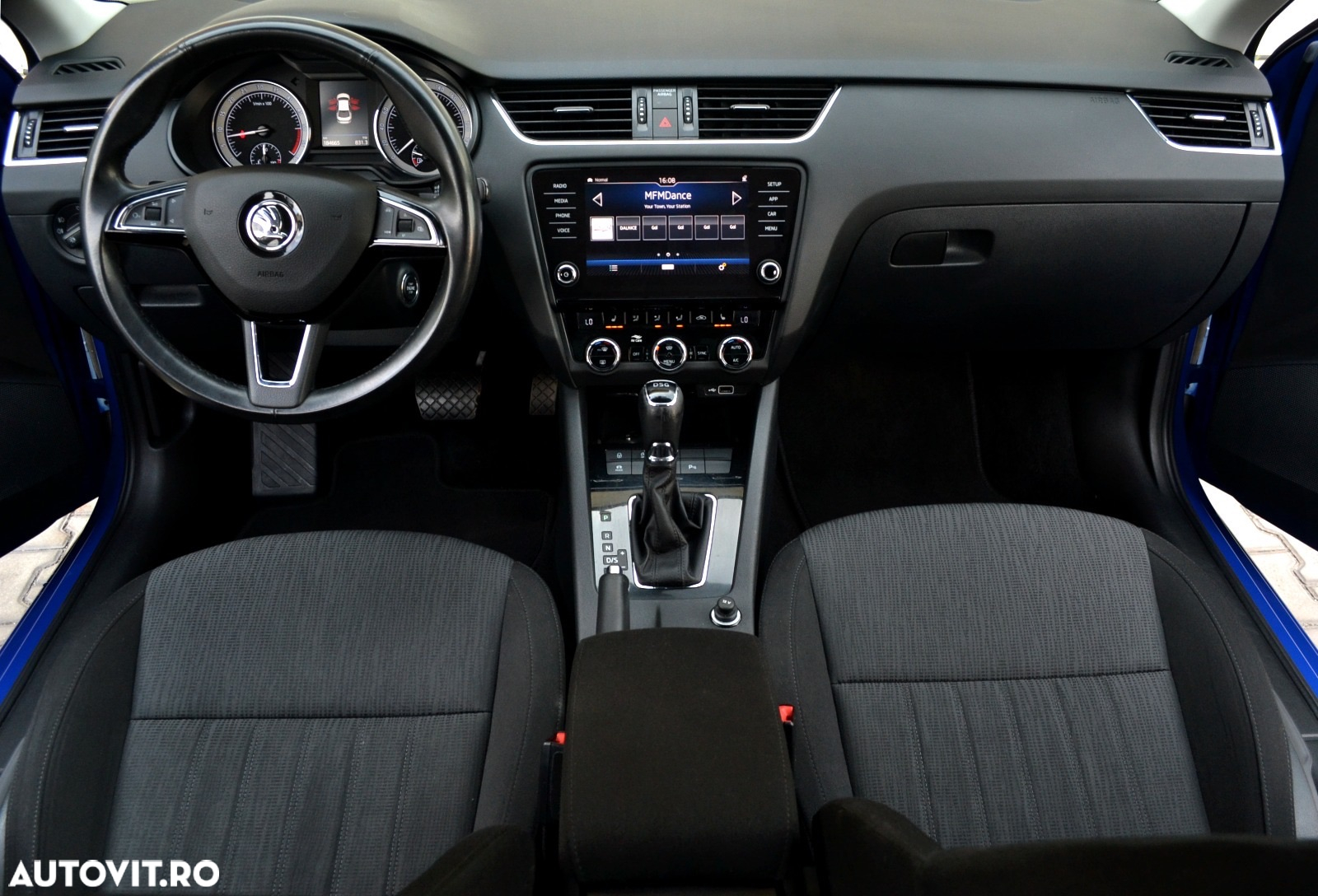 Skoda Octavia 1.6 TDI DSG Style - 10