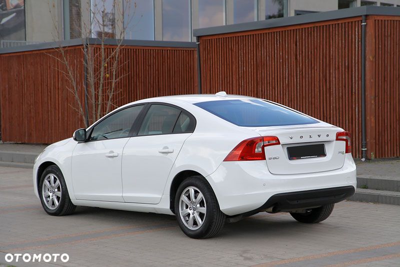 Volvo S60 - 2