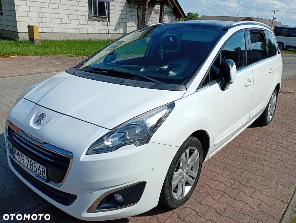 Peugeot 5008 HDI 115 Active - 3
