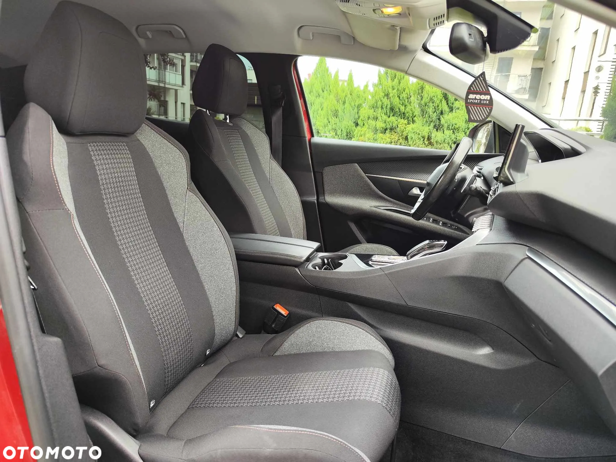 Peugeot 3008 1.5 BlueHDi GT S&S EAT8 - 31