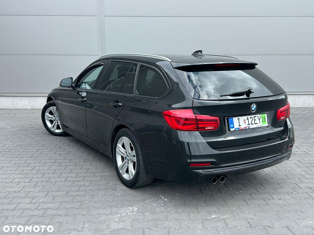 BMW Seria 3 320d Sport Line - 20