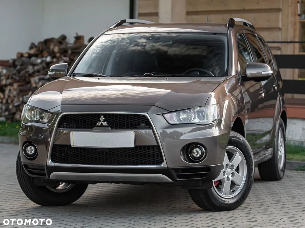 Mitsubishi Outlander - 5