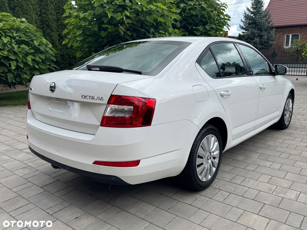 Skoda Octavia 1.6 TDI Ambiente - 5
