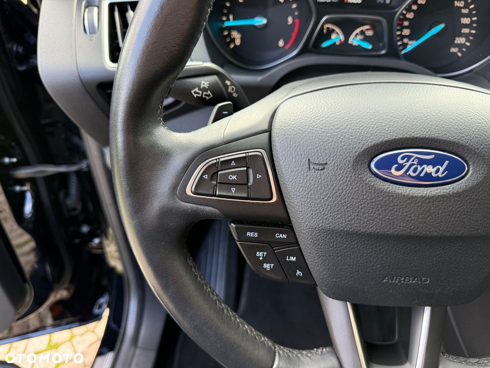 Ford Kuga 2.0 TDCi AWD Titanium - 23