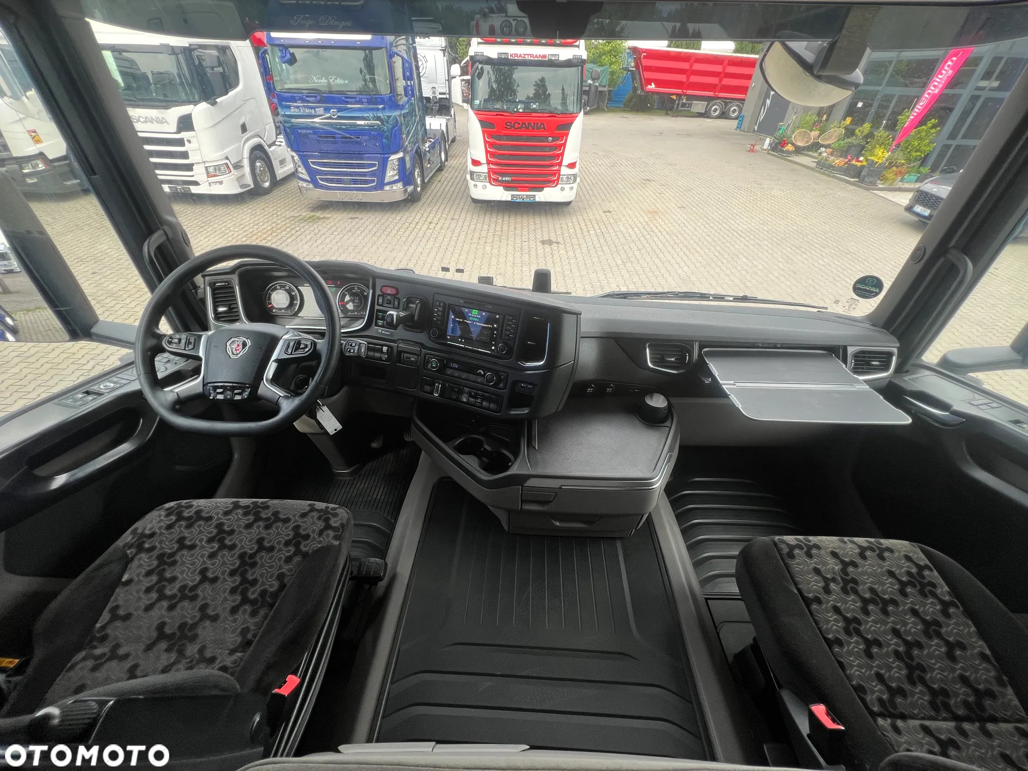 Scania R500 2020 cała na poduszce z hydrauliką z Niemiec kontrakt serwisowy ASO - 13