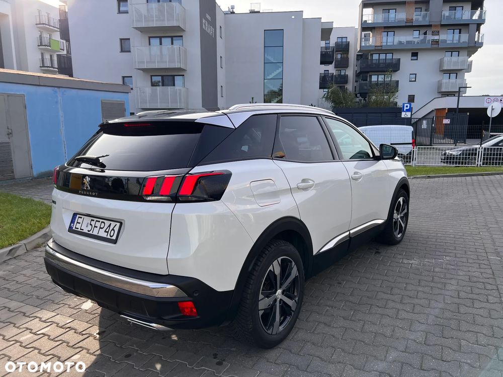 Peugeot 3008 1.2 PureTech Allure S&S EAT6 - 8