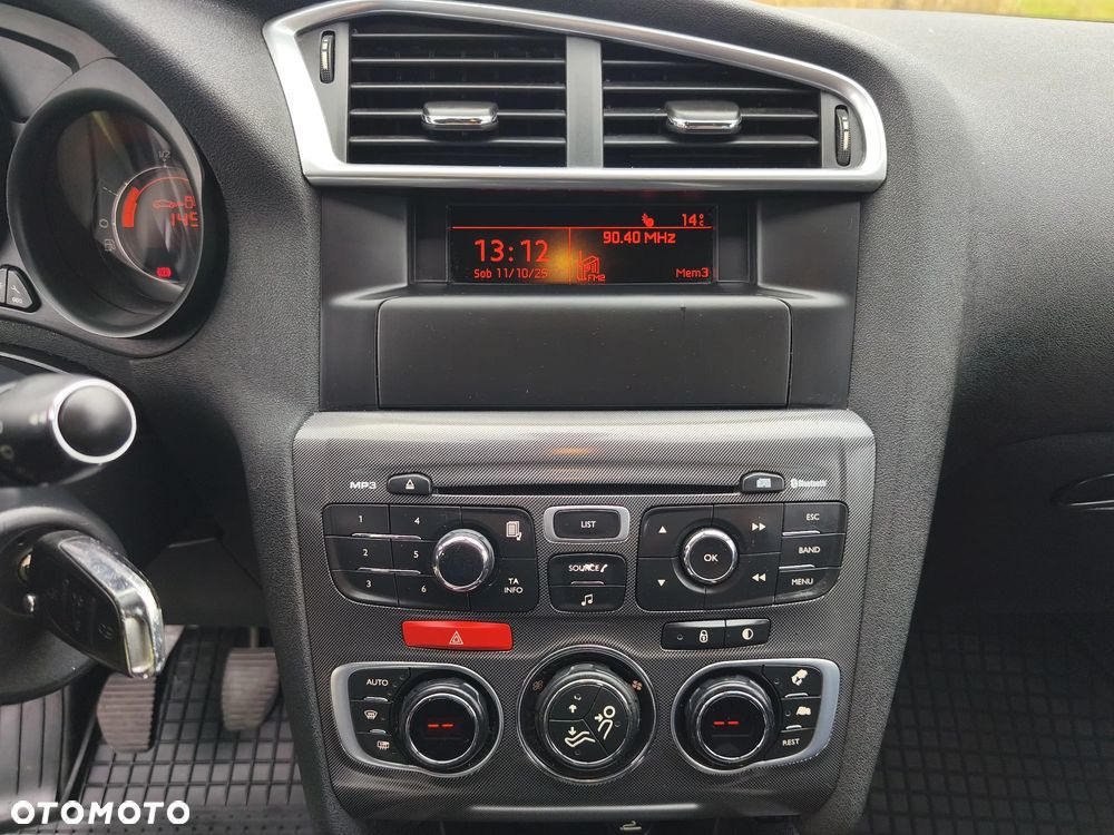 Citroën C4 1.6 VTi Exclusive - 8