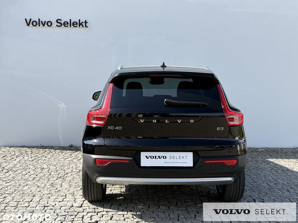 Volvo XC 40 - 6