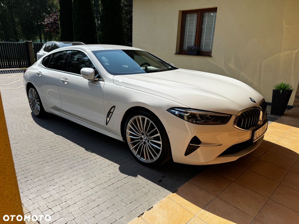 BMW Seria 8 - 1
