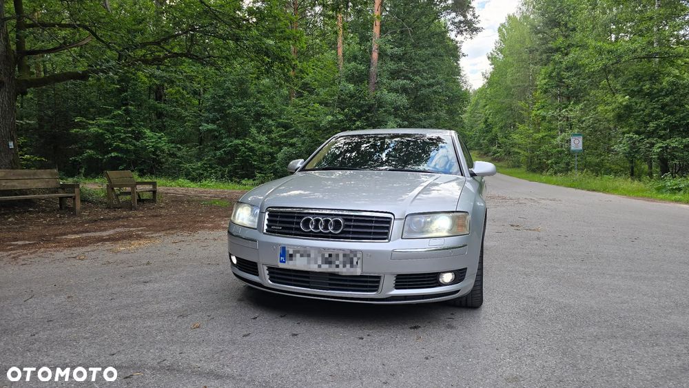 Audi A8 3.7 Quattro - 2