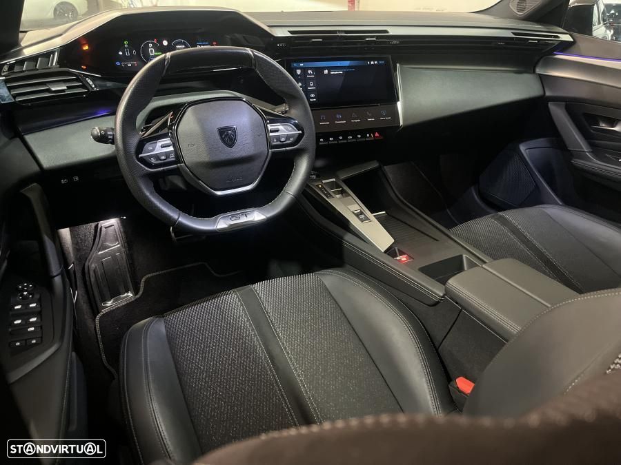 Peugeot 308 1.6 Hybrid GT e-EAT8 - 23