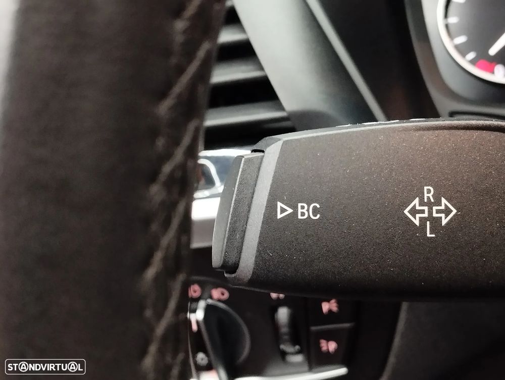 BMW X3 18 d sDrive Advantage Auto - 27