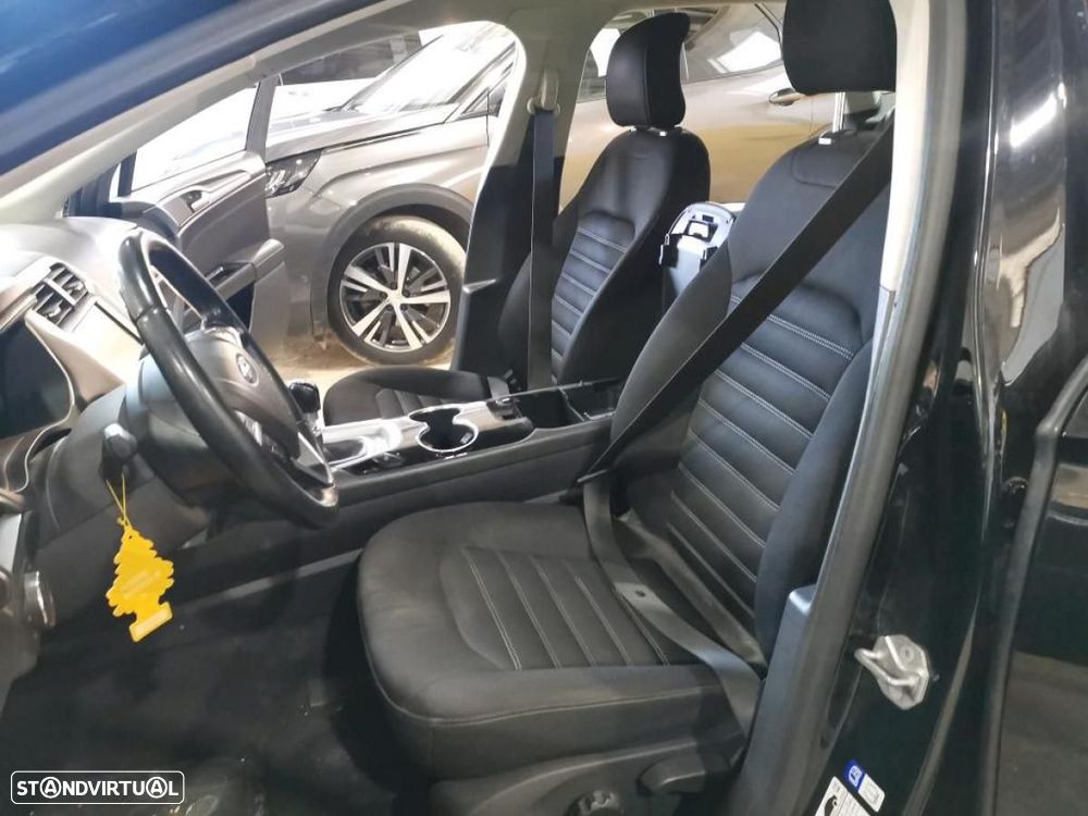 Ford Mondeo SW 2.0 TDCi Trend - 4