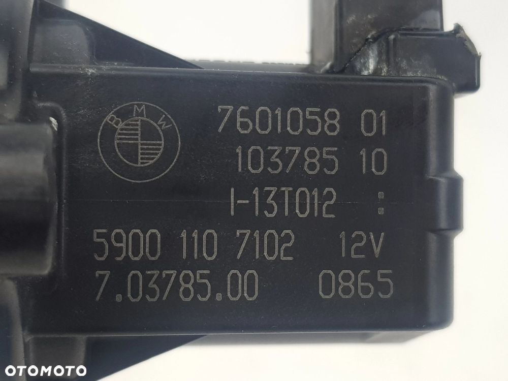 Zawór turbosprężarki BMW F20 F30 X3 F25 7601058 - 6