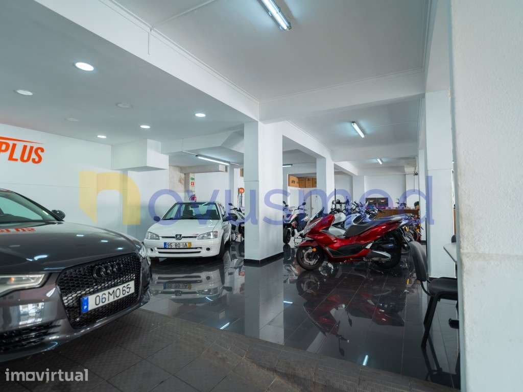 Espaço Comercial para venda em Casal de S. Brás, Amadora - Grande imagem: 2/15