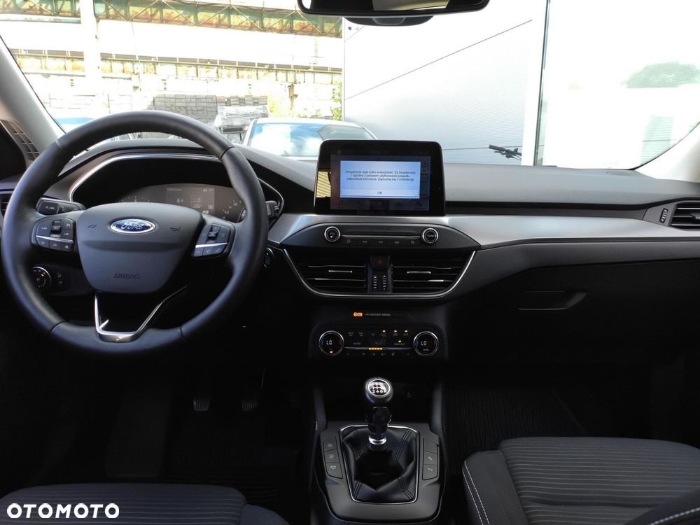 Ford Focus 1.0 EcoBoost Titanium Business - 10