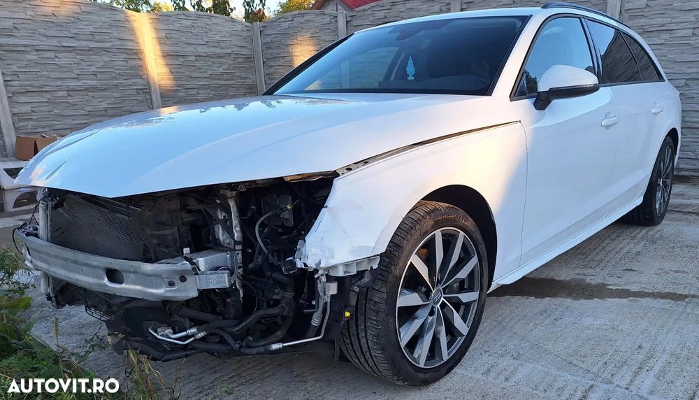 Audi A4 Avant 2.0 40 TDI quattro S tronic MHEV Advanced - 1