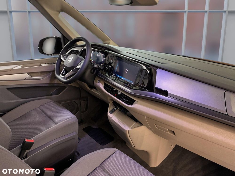 Volkswagen Multivan - 31