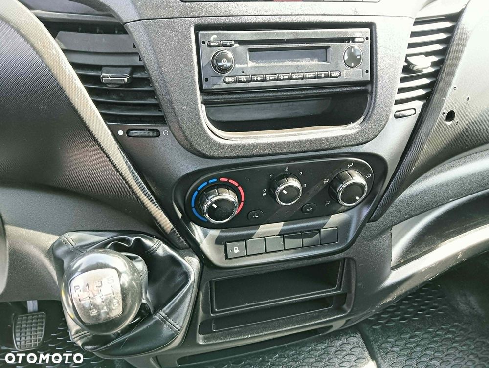 Iveco 35C14, 35C13, 35C15, 35C16, 35C17 - 16