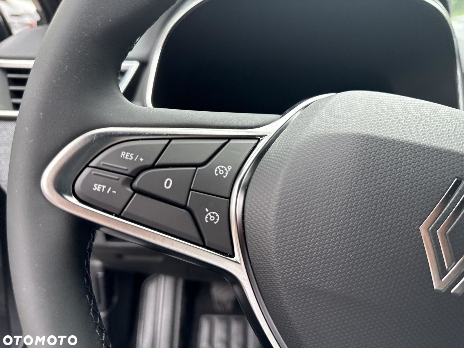 Renault Clio - 27