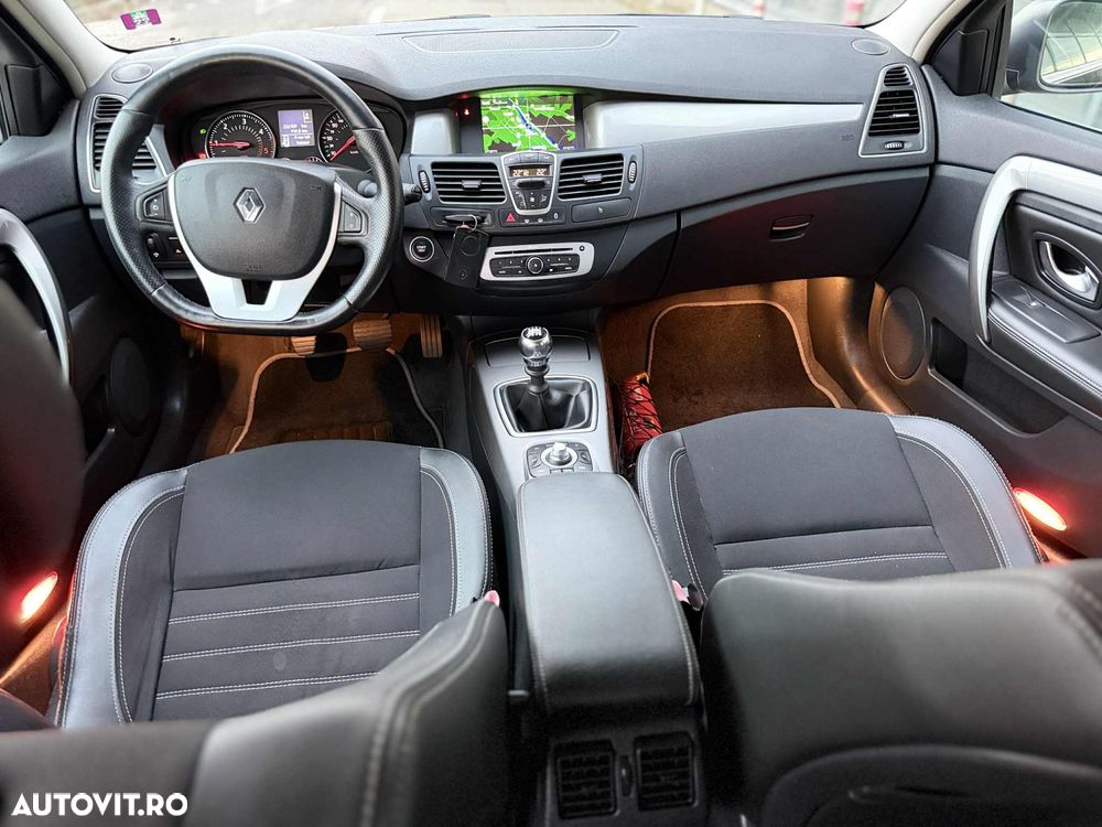 Renault Laguna dCi 110 FAP Limited - 5