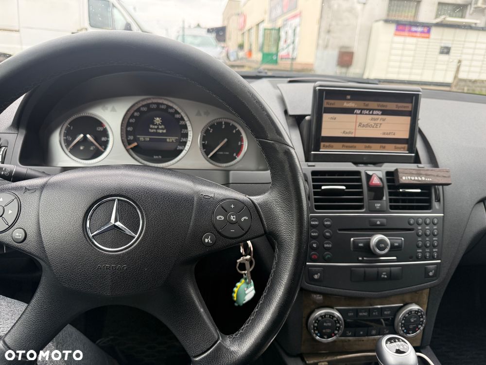 Mercedes-Benz Klasa C 220 CDI Avantgarde - 1