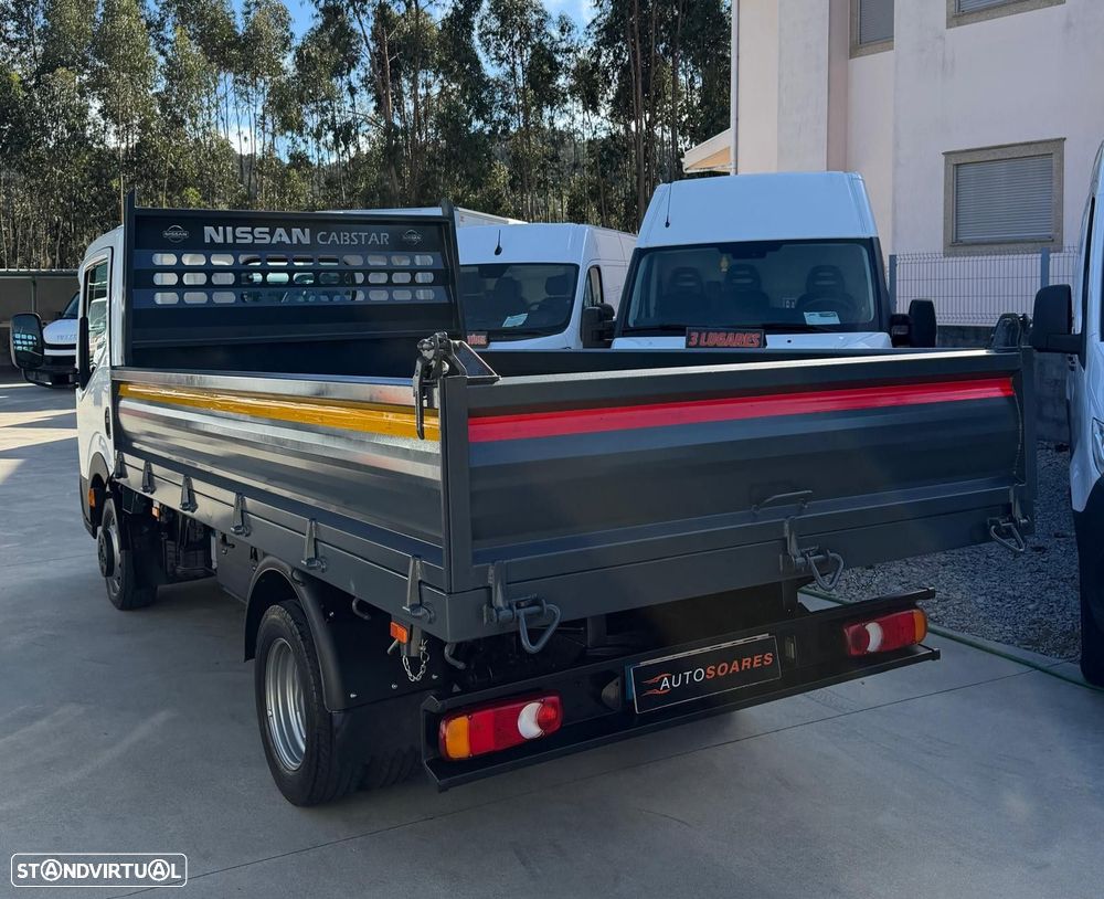 Nissan Cabstar Tribasculante - 7