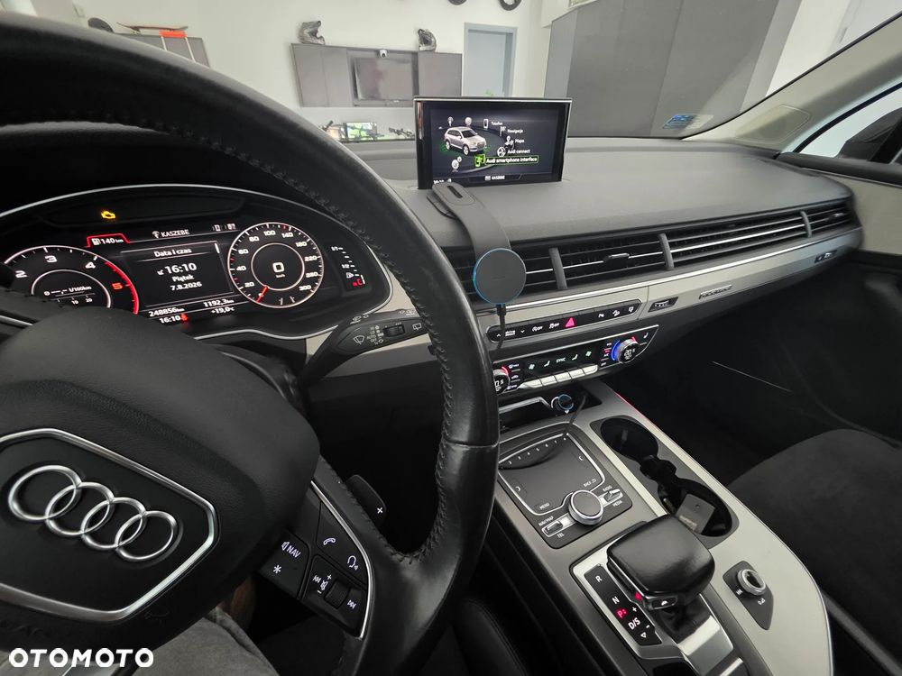 Audi Q7 - 29