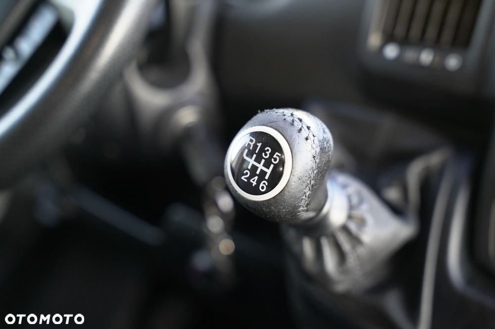 Peugeot BOXER /  9 - OSOBOWY /  BLASZAK / FURGON / BOGATE WYPOSAŻENIE / - 29