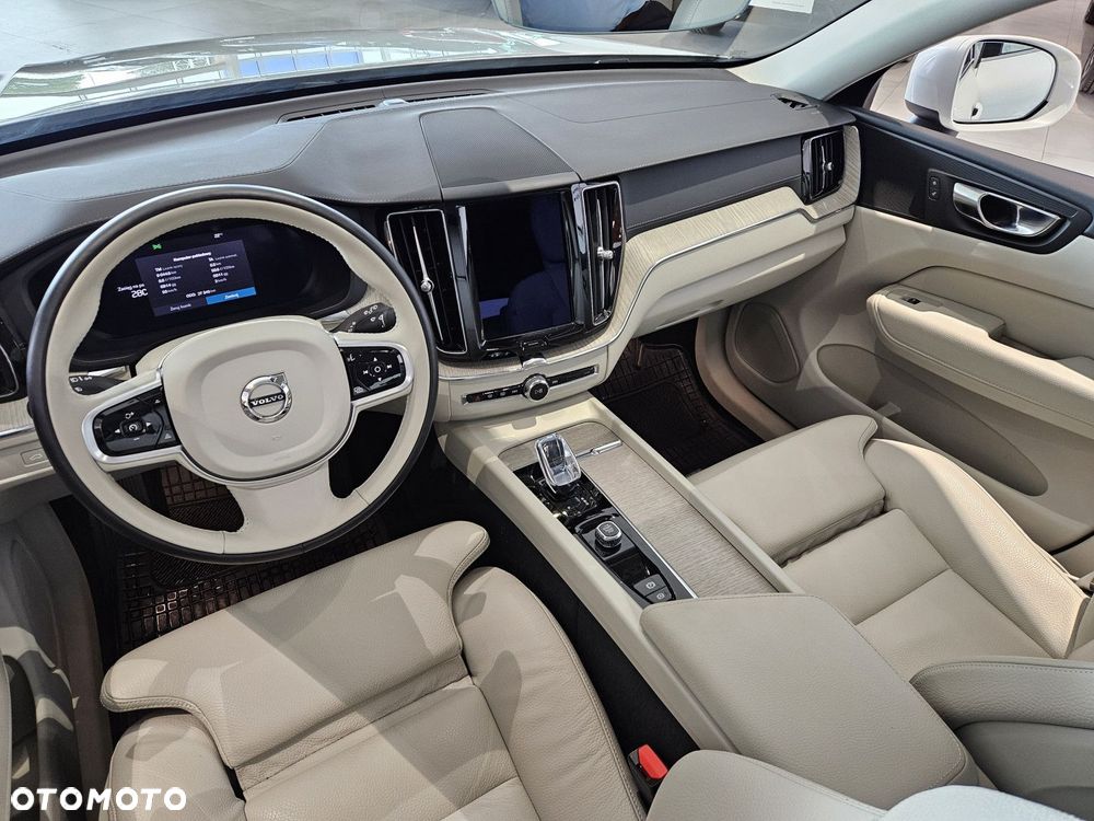 Volvo XC 60 - 15