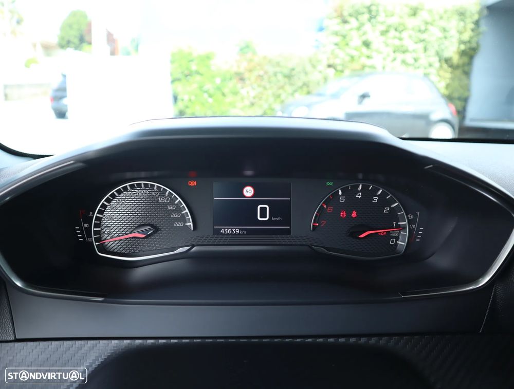 Peugeot 208 1.2 PureTech Active - 32