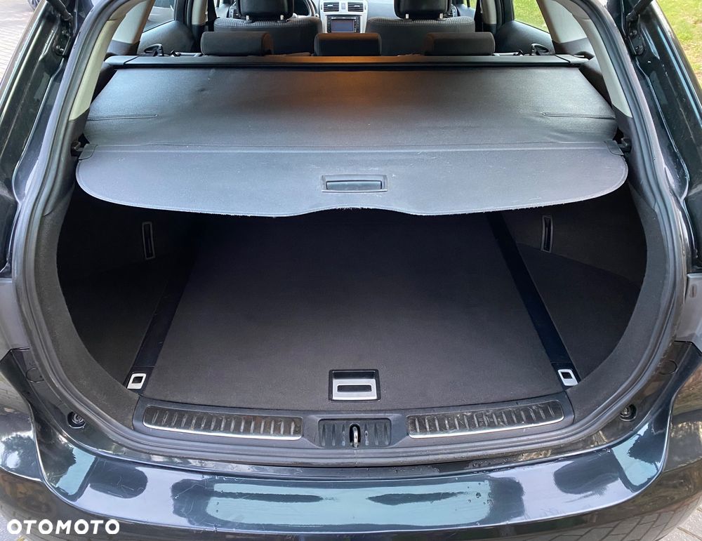 Toyota Avensis 2.0 D-4D PowerBoost Style - 26