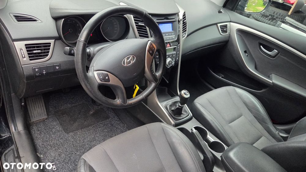 Hyundai i30 - 14