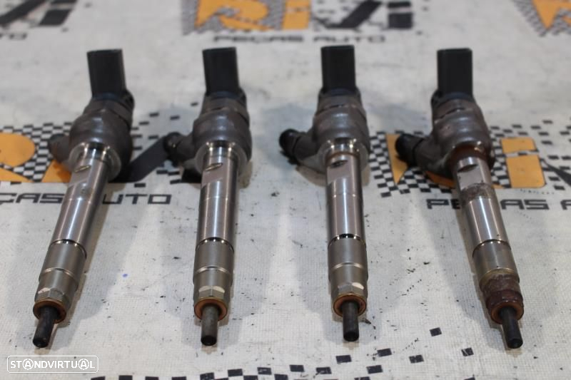 Injetor Bmw 1 (F20)  8511630 / 0445110598 / 8 511 630 - 4