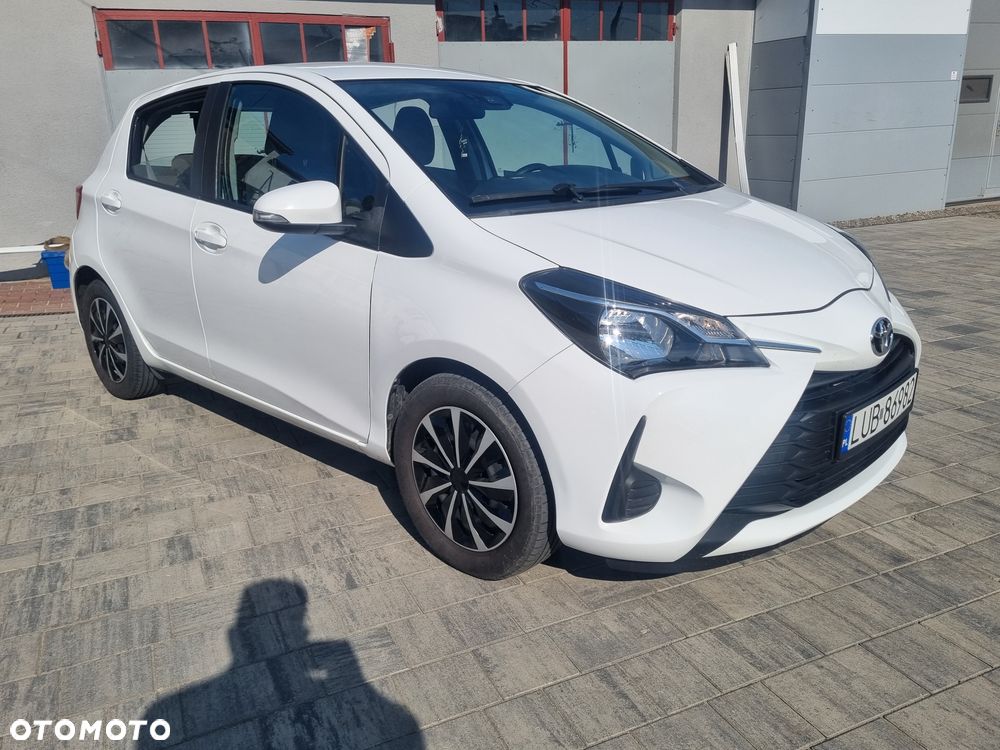 Toyota Yaris 1.5 Premium - 3
