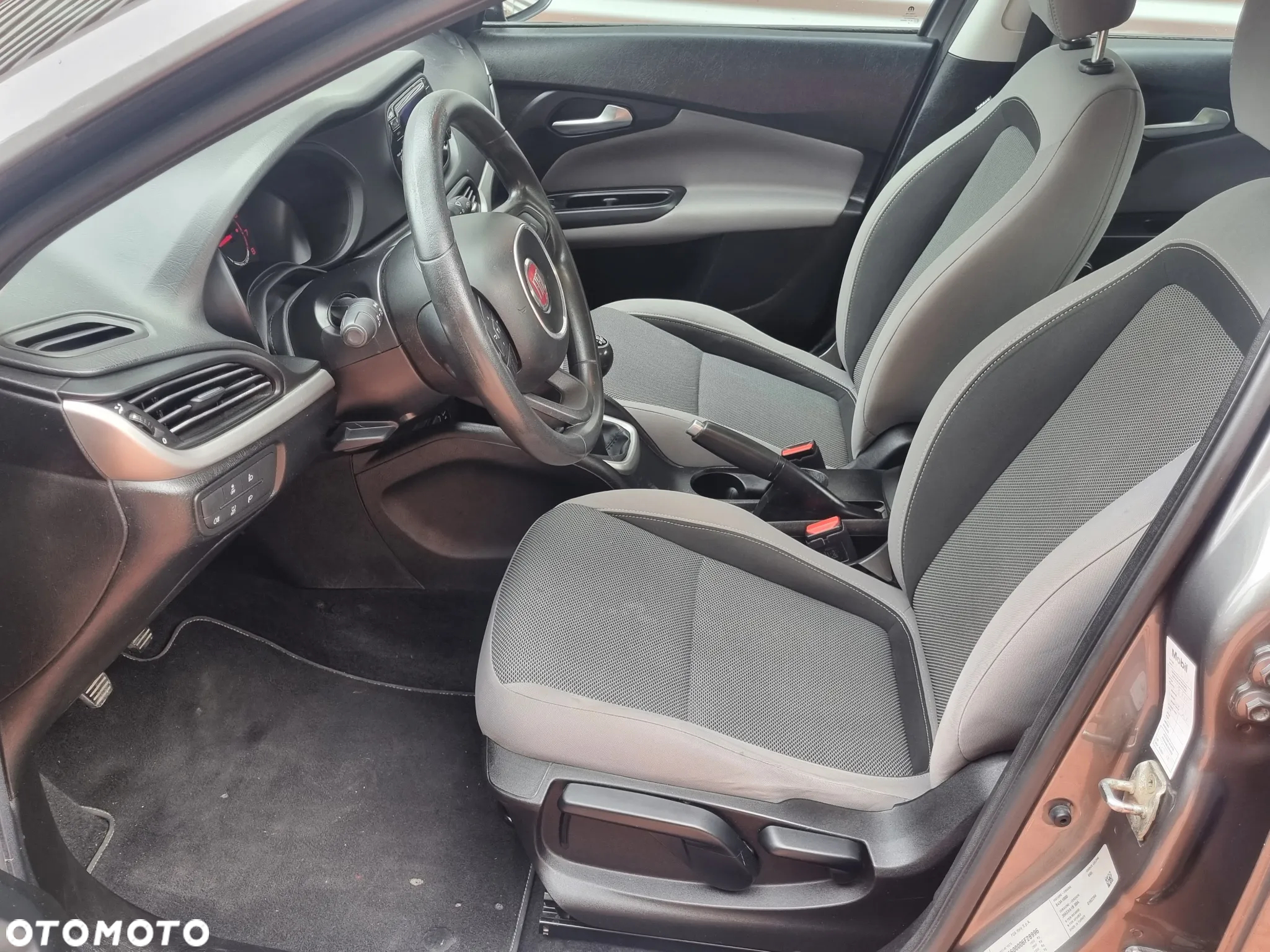 Fiat Tipo 1.4 16v Easy - 14