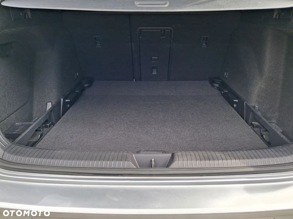Volkswagen Golf 1.5 TSI EVO Life - 21