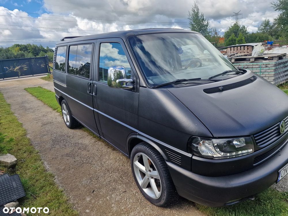 Volkswagen Caravelle GL - 35